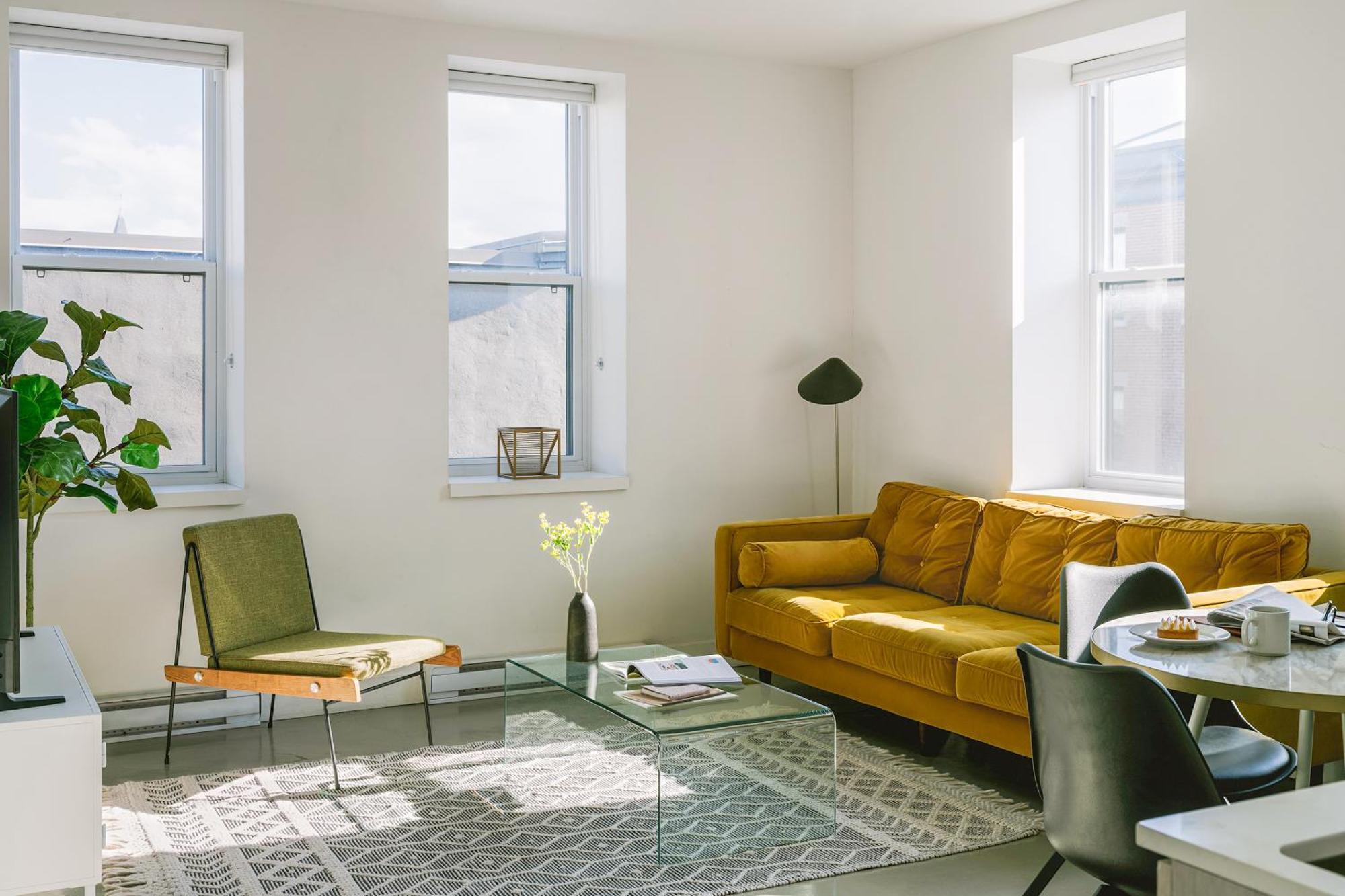 Sonder Le Guerin Aparthotel มอนทรีอัล ภายนอก รูปภาพ