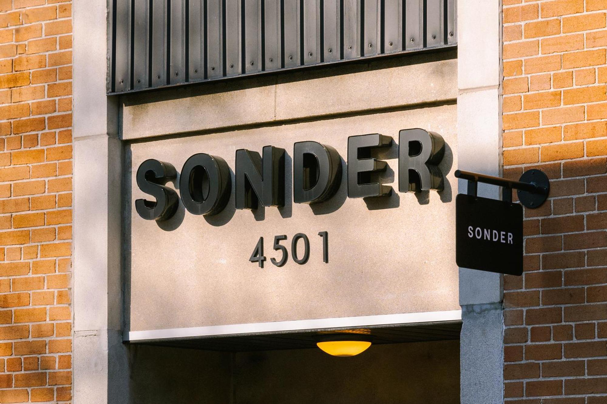 Sonder Le Guerin Aparthotel มอนทรีอัล ภายนอก รูปภาพ